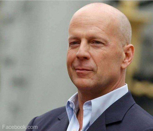 Bruce Willis, tatăl a cinci fete, doreşte să devină bunic, mărturiseşte fiica sa cea mare
