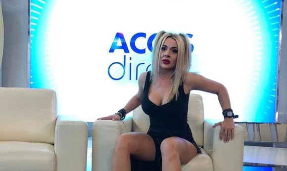 Dansatoarea de manele Emy, angajată fără concurs la DSP Bucureşti