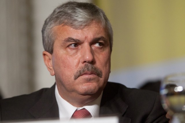 Dan Nica (PSD): Cercetarea românească trebuie sprijinită să-şi valorifice potenţialul în combaterea crizei pandemice