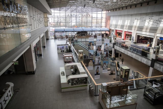 Coronavirus: Centrele comerciale din Polonia se redeschid pe 28 noiembrie