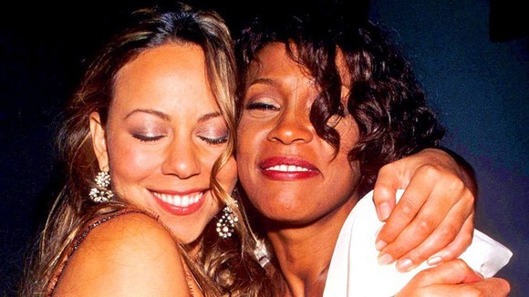 Mariah Carey: „Îmi e dor de Whitney Houston. A fost cea mai bună prietenă a mea”