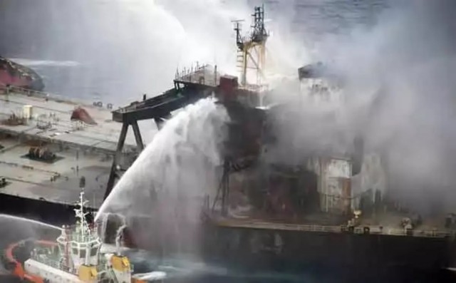 Explozie pe un petrolier grec sub pavilion maltez, ancorat într-un port saudit