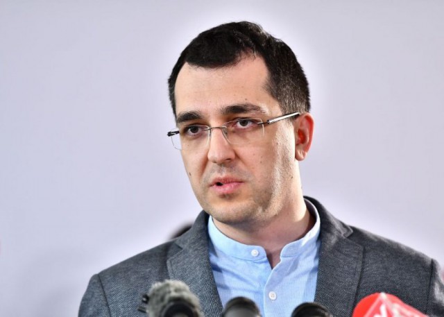 Vlad Voiculescu, după începerea campaniei de vaccinare: Momentul este unul de speranţă