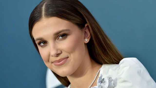 Gala Fashion Awards 2020: Premiile modei britanice, prezentate online de vedete internaţionale