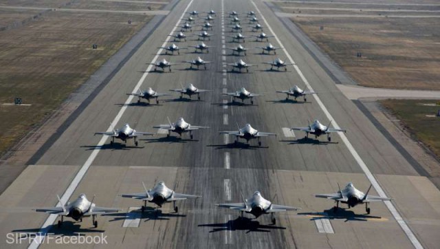Manevre învăluite în mister: Rusia a trimis șase avioane militare de transport în Belarus