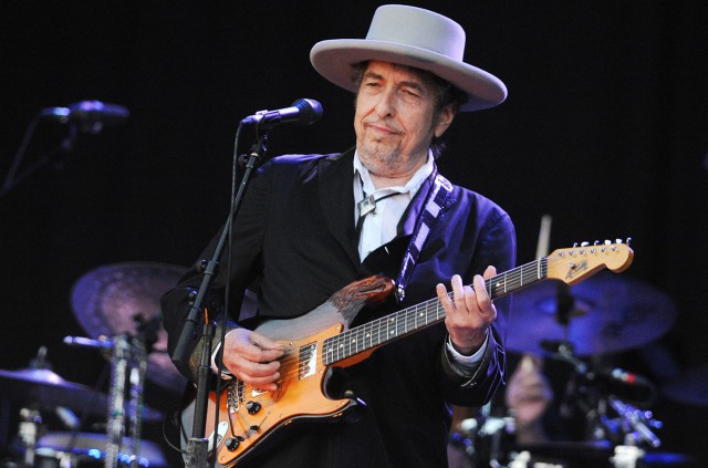 Grupul Universal a cumpărat drepturile de autor pentru întregul catalog muzical al cântăreţului Bob Dylan