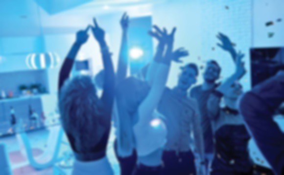 PETRECERE între adolescenți în MAMAIA: A DESCINS POLIȚIA