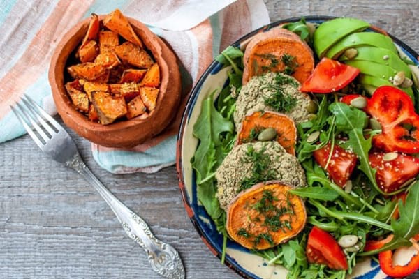 Pot dietele vegetariene să prevină bolile de inimă?