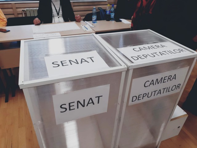 Expert Forum: Transparenţa finanţării campaniei electorale - scăzută; legislaţia trebuie modificată