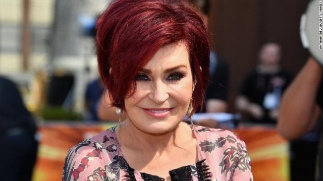 Sharon Osbourne, testată pozitiv la COVID-19, a fost spitalizată pentru scurt timp