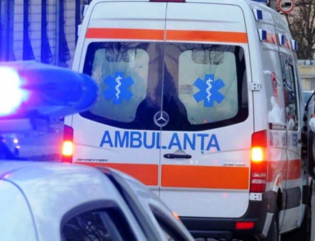 Un bărbat și-a omorât mama, iar apoi a mers la Poliție și a mărturisit cum s-a întâmplat totul