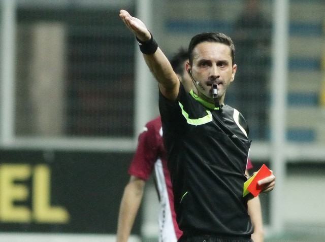 Fotbal: FRF anunţă că sancţiunea primită de arbitrul Sebastian Colţescu nu se aplică la nivel naţional