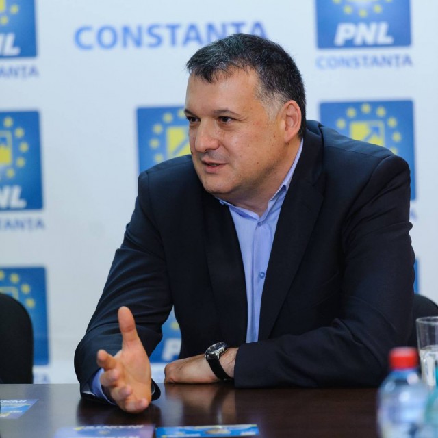 Bogdan HUȚUCĂ, în CĂRȚI pentru funcția de MINISTRU al FINANȚELOR