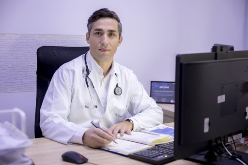 PROFESORII NU au prioritate la vaccinare pentru deschiderea școlilor în 8 februarie