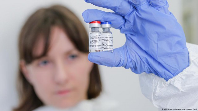 Coronavirus: Voluntarii din cadrul studiului asupra Sputnik V din Rusia nu vor mai primi placebo