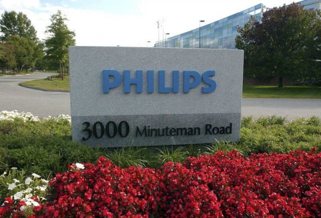 Mai multe fonduri de investiţii sunt interesate de preluarea diviziei de electrocasnice a grupului Philips