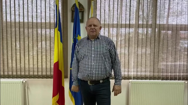 VIDEO! Primarul din Agigea, Cristian Cîrjaliu, mesaj de CRĂCIUN