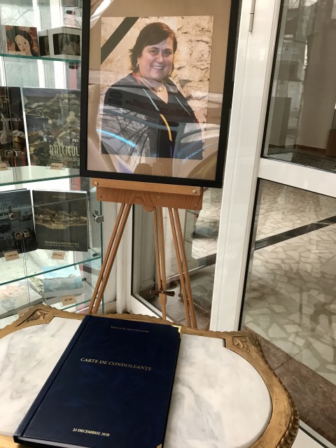 Carte de condoleanţe, deschisă în memoria Doinei PĂULEANU