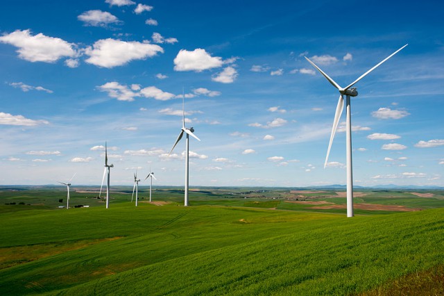 Proiectul de lege al UE privind sursele regenerabile de energie confirmă obiectivul de 38-40% pentru 2030