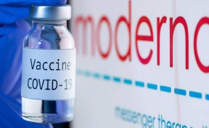 Uniunea Europeană apasă pedala de accelerație: cumpără 150 de milioane de vaccinuri Moderna