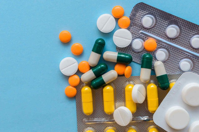 Ce reguli trebuie să respecţi atunci când iei medicamente?