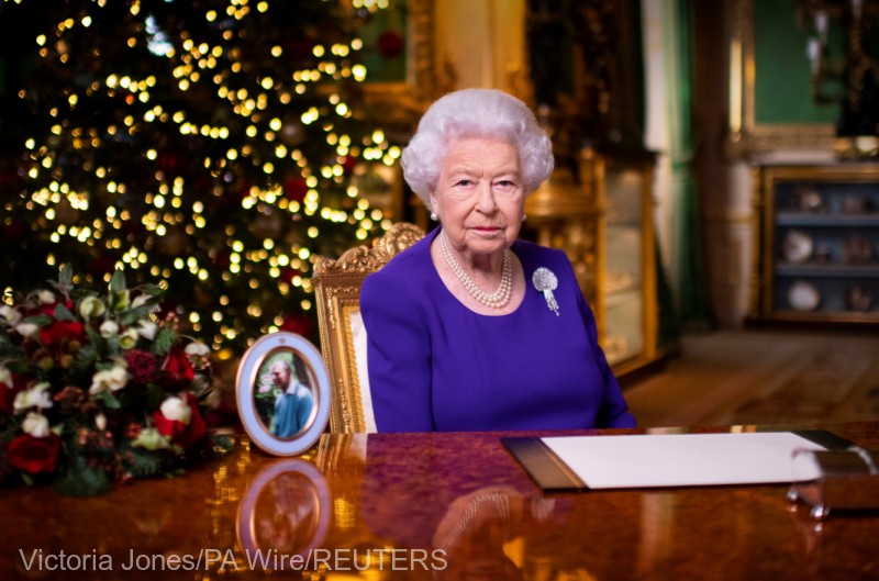 Regina Elisabeta a II-a şi prinţul Philip au petrecut singuri Crăciunul la Castelul Windsor