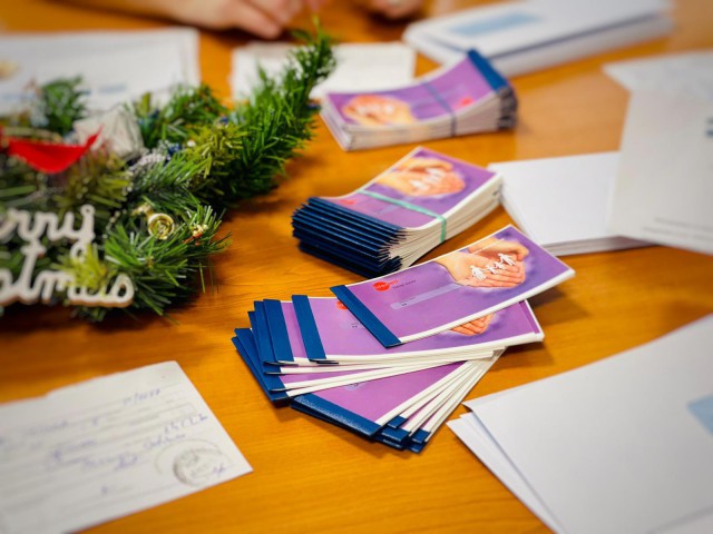 Primăria NĂVODARI acordă tichete sociale de CRĂCIUN persoanelor VÂRSTNICE