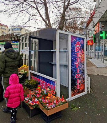 Polițiștii locali, cu ochii pe produsele pirotehnice