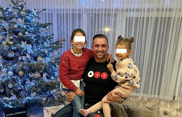 Alex Bodi, întâlnire emoționantă cu cele două fiice, în arest la domiciliu. „Nu există fericire mai mare”