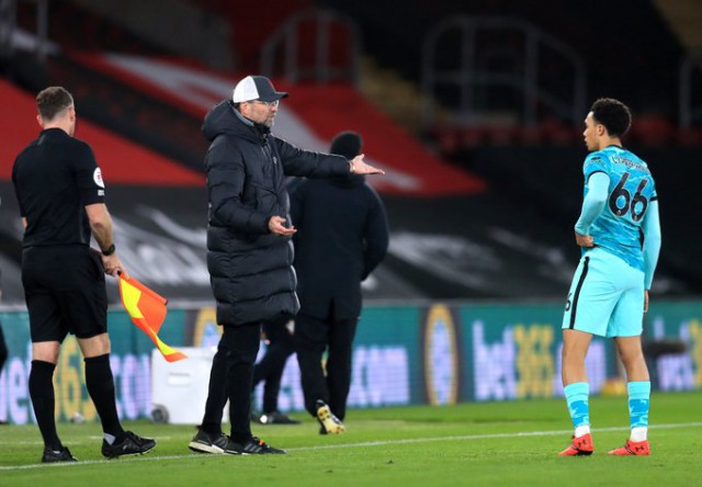Liverpool, a doua înfrângere a sezonului, în Premier League. Meci de coșmar pentru Alexander-Arnold