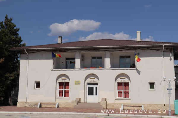 Casa de Cultură din Hârșova va fi MODERNIZATĂ cu bani EUROPENI