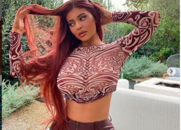 Kylie Jenner, cel mai bine plătită vedetă din 2020. Pe cine a reușit să bată