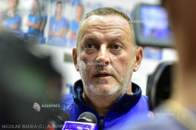 Bogdan Burcea nu va mai continua la naţionala feminină, favorit devine Adrian Vasile