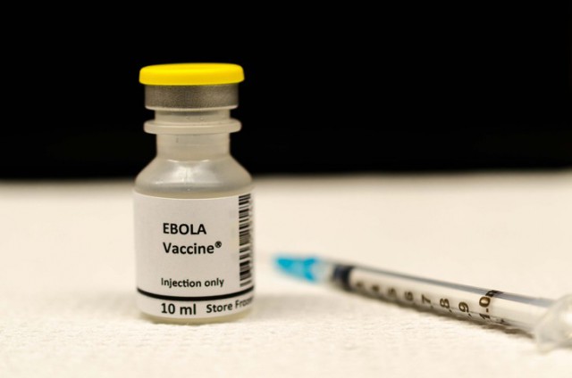 A fost creată o rezervă mondială de vaccinuri împotriva maladiei Ebola
