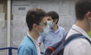 Ministrul Educaţiei spune că tematica pentru examenele naționale va fi modificată