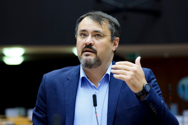 Ministrul Investiţiilor şi Proiectelor Europene: Vrem să SCHIMBĂM modul în care se PLĂTESC ajutoarele SOCIALE