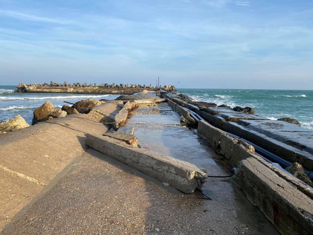 DIGUL de la NEPTUN a FOST lăsat în PARAGINĂ de AUTORITĂȚI