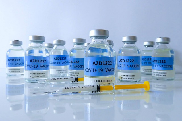 Coronavirus: 28 milioane de doze de vaccinuri au fost administrate în 46 de ţări