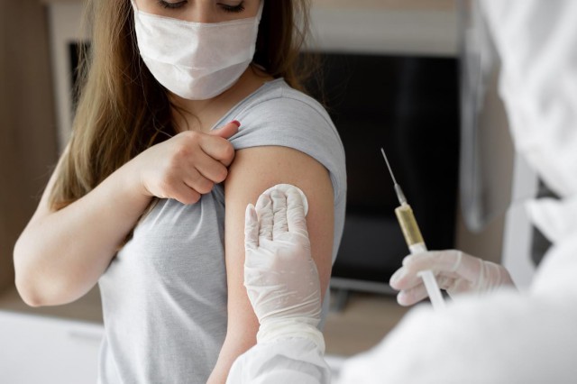 Italia: Şapte milioane de persoane ar putea fi imunizate până la sfârşit de martie