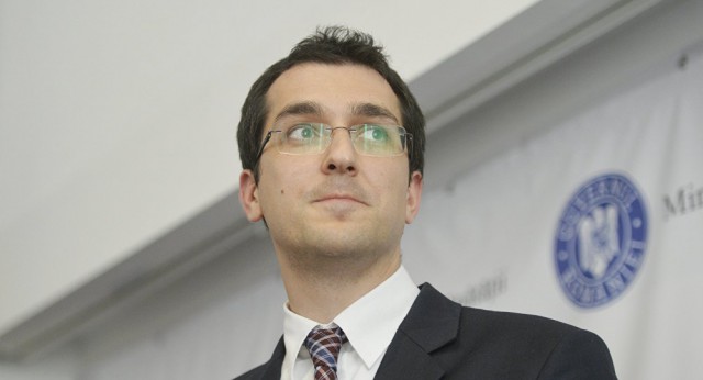 Vlad Voiculescu anunță că vaccinarea antigripală nu mai e condiționată de asigurare de sănătate
