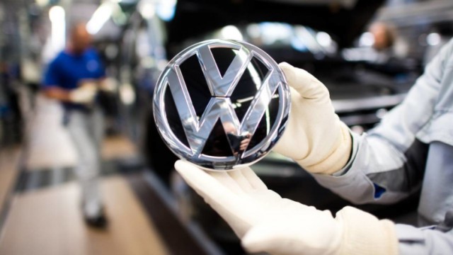 Grupul Volkswagen AG a livrat doar 9,3 milioane de vehicule anul trecut, cu 15% mai puţin