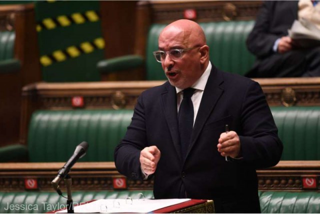 Ministru: Marea Britanie vaccinează în medie 140 de persoane pe minut