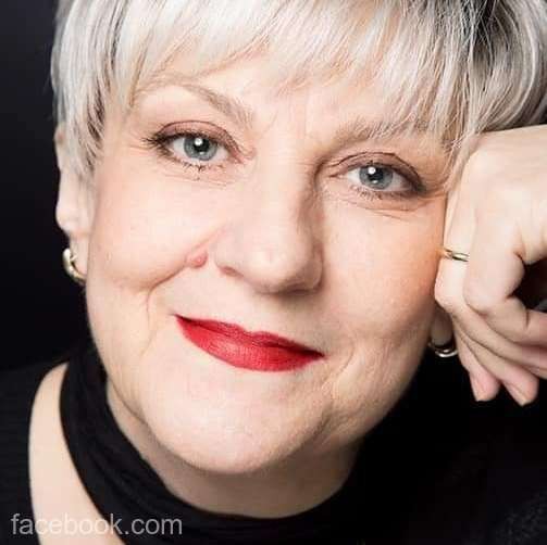 A murit actriţa Oana Ştefănescu