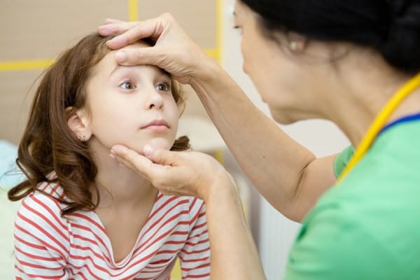Conjunctivita la copii: simptome, tratament și prevenție