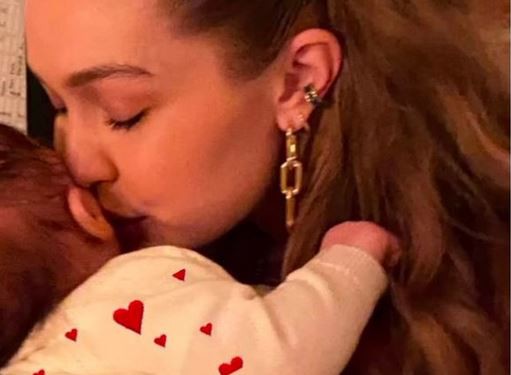 Gigi Hadid a anunțat cum o cheamă pe fiica ei