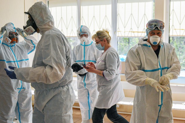 Peste 60 de cadre medicale, infectate cu Covid, într-o săptămână