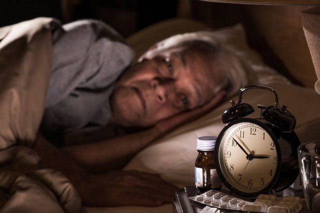 Studiu: Persoanele care dorm mai puțin de cinci ore sunt mai susceptibile de a suferi de boli cronice 