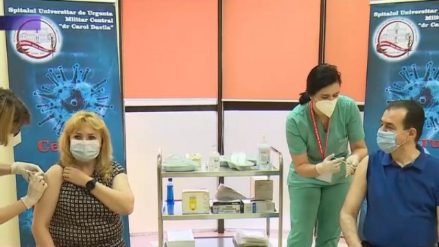 Anca Dragu şi Ludovic Orban s-au vaccinat anti-COVID-19