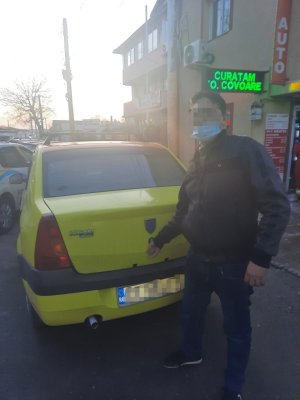 Taximetrist SANCŢIONAT de POLIŢIŞTI după ce a ÎNCĂLCAT LEGEA
