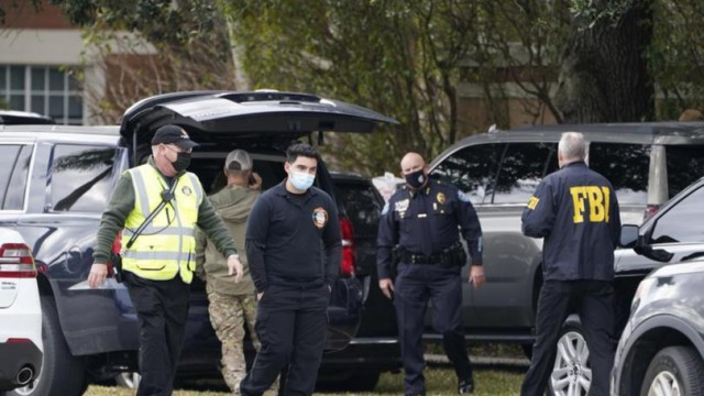 SUA: FBI anunţă că doi agenţi ai săi au fost ucişi şi trei au fost răniţi în timpul unui raid